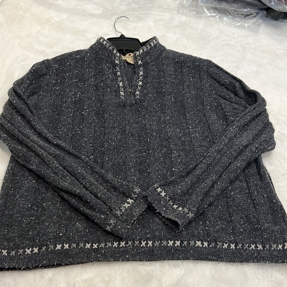 WOOLRICH “9506” sweater, 1/4 zip in onyx Heather color size L - Picture 3 of 11